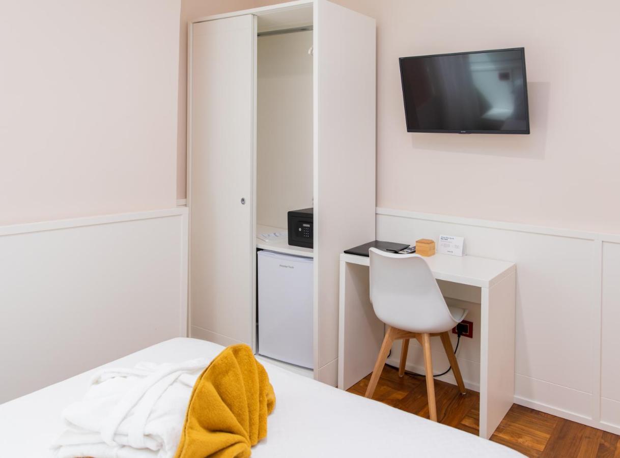 Hotel Emma 12 à Rome Extérieur photo